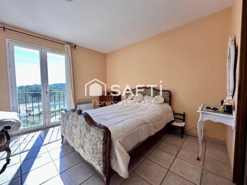 Maison - 186 m² - 5 pièces