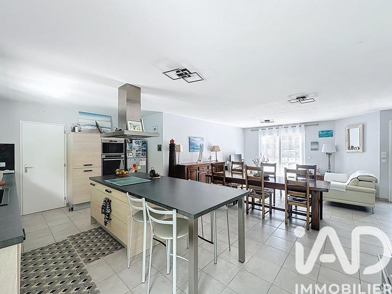 Maison - 106 m² - 5 pièces