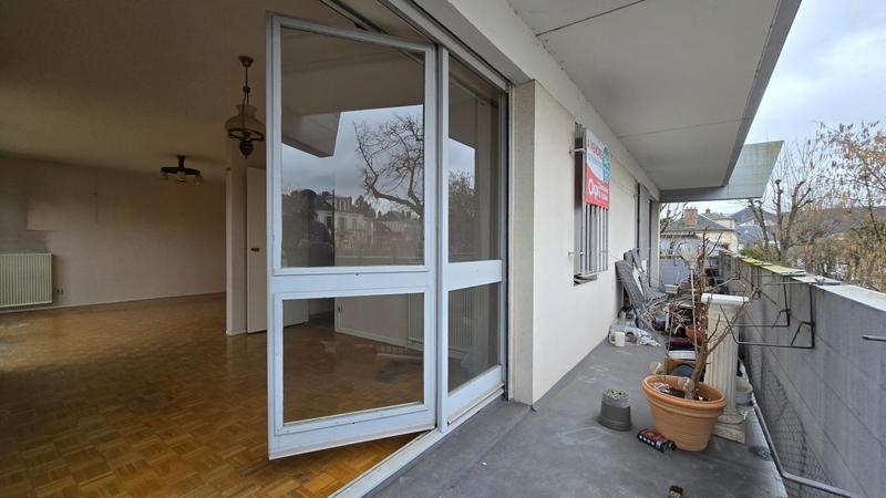 Appartement - 104 m² - 4 pièces