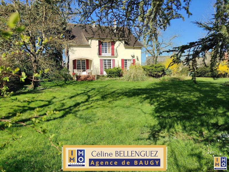 Maison traditionnelle - 262 m² - 10 pièces