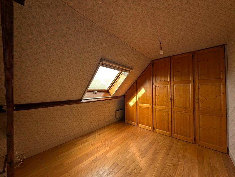 Maison - 98 m² - 4 pièces