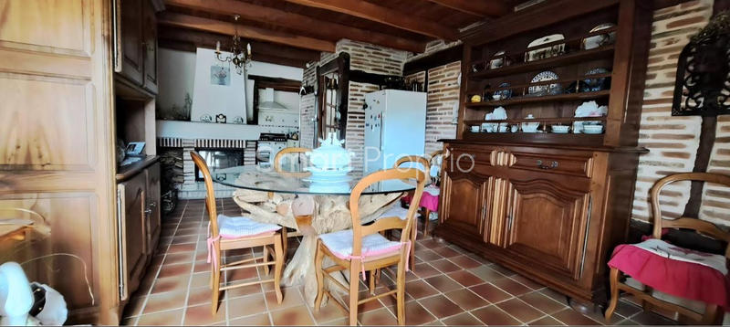 Maison - 190 m² - 8 pièces