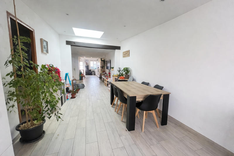 Maison - 94 m² - 3 pièces