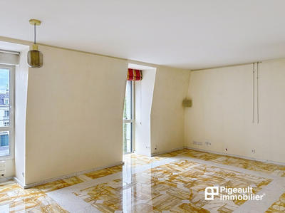 Appartement - 109 m² - 4 pièces