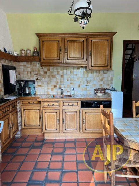 Maison - 143 m² - 6 pièces