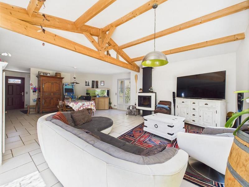 Maison - 143 m² - 6 pièces