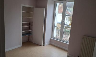 Appartement - 98 m² - 4 pièces