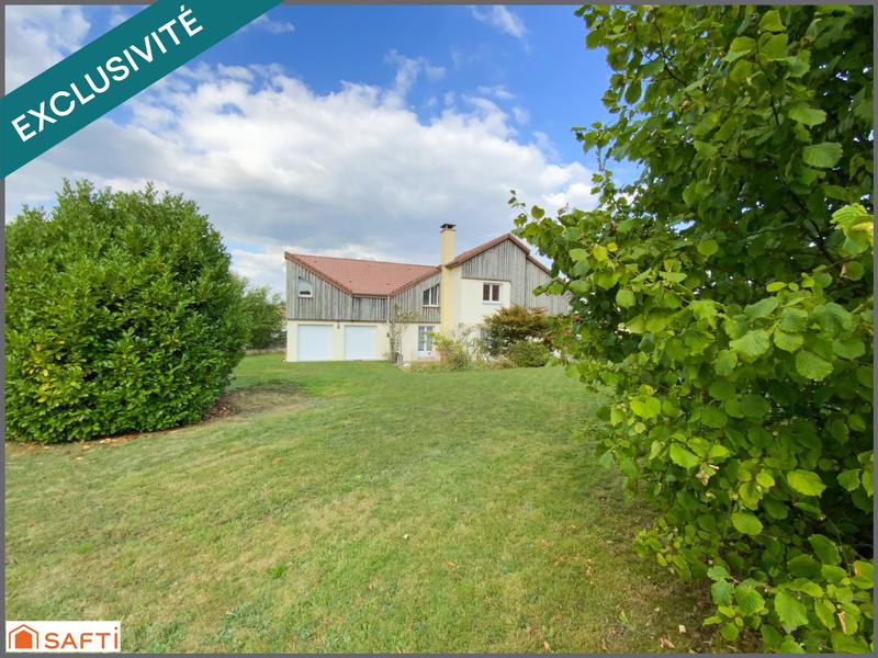 Maison - 329 m² - 11 pièces