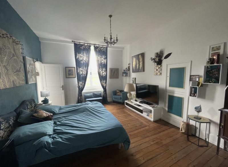 Maison - 180 m² - 6 pièces