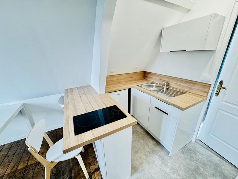 Studio - 16 m² - 1 pièce