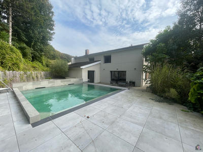 Maison contemporaine - 140 m² - 4 pièces