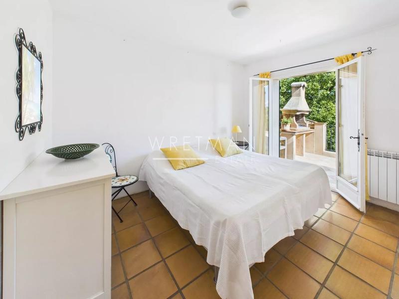 Villa - 176 m² - 6 pièces