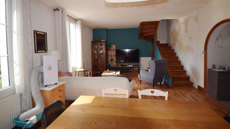 Maison - 137 m² - 6 pièces