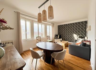 Appartement - 85 m² - 4 pièces