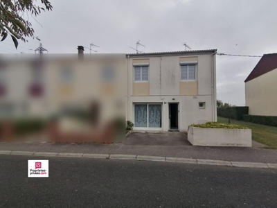 Maison - 120 m² - 6 pièces