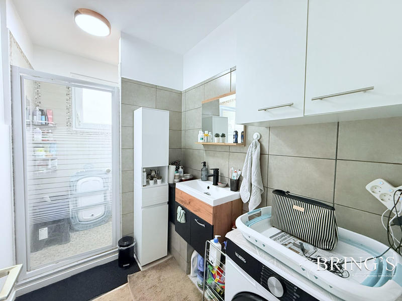 Appartement - 82 m² - 5 pièces