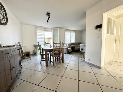 Maison - 150 m² - 8 pièces