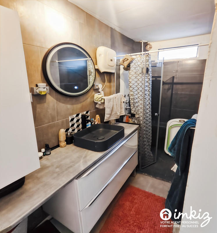 Appartement - 83 m² - 5 pièces