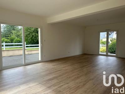 Maison - 141 m² - 6 pièces