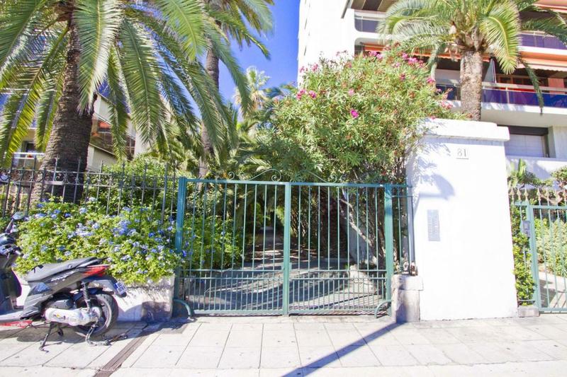 Appartement - 90 m² - 3 pièces