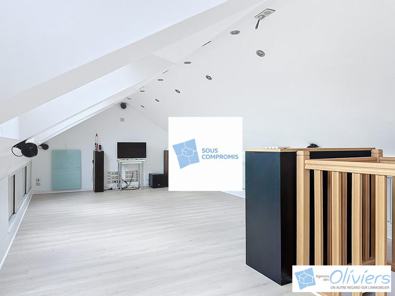 Maison - 152 m² - 7 pièces