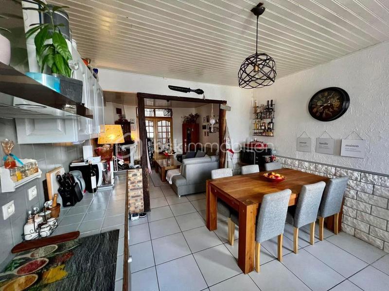 Maison de ville - 75 m² - 4 pièces