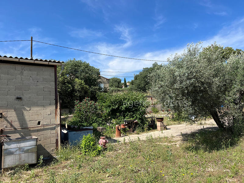 Local d'activité / Entrepôt - 200 m²