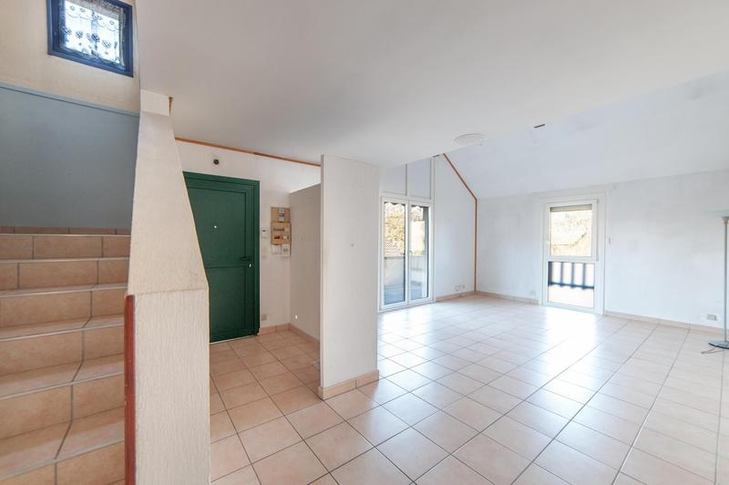 Duplex - 94 m² - 5 pièces