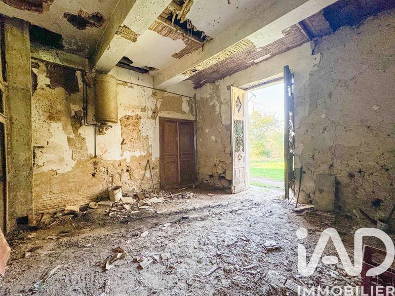 Maison - 355 m² - 10 pièces