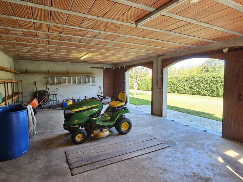 Villa - 250 m² - 6 pièces