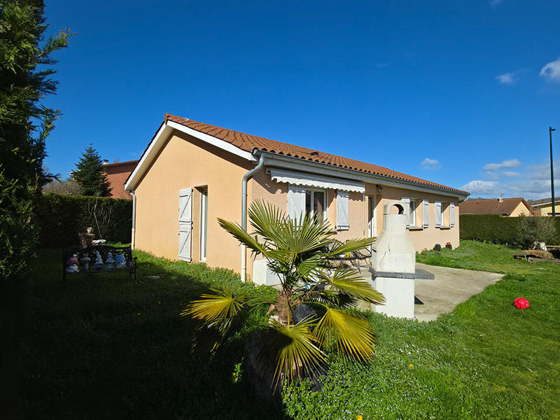 Maison - 95 m² - 5 pièces
