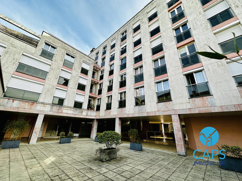 Appartement - 115 m² - 4 pièces