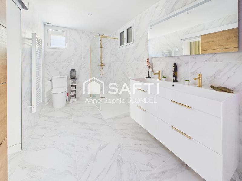 Maison - 141 m² - 5 pièces