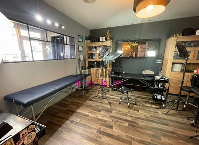 Local commercial - 33 m² - 2 pièces