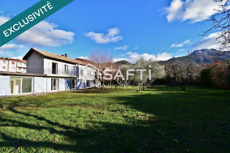 Maison - 137 m² - 5 pièces