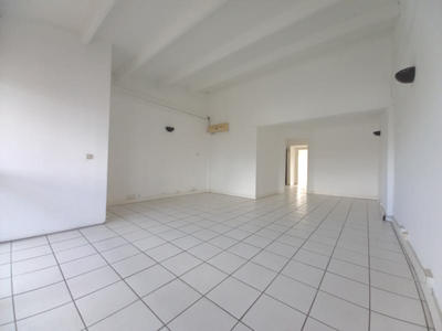 Local commercial - 125 m²