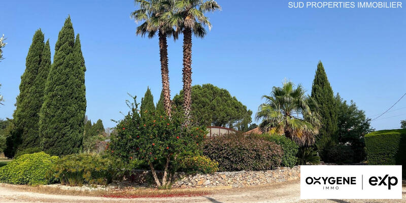 Mas - 214 m² - 8 pièces