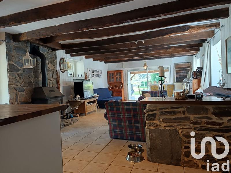 Maison - 205 m² - 7 pièces