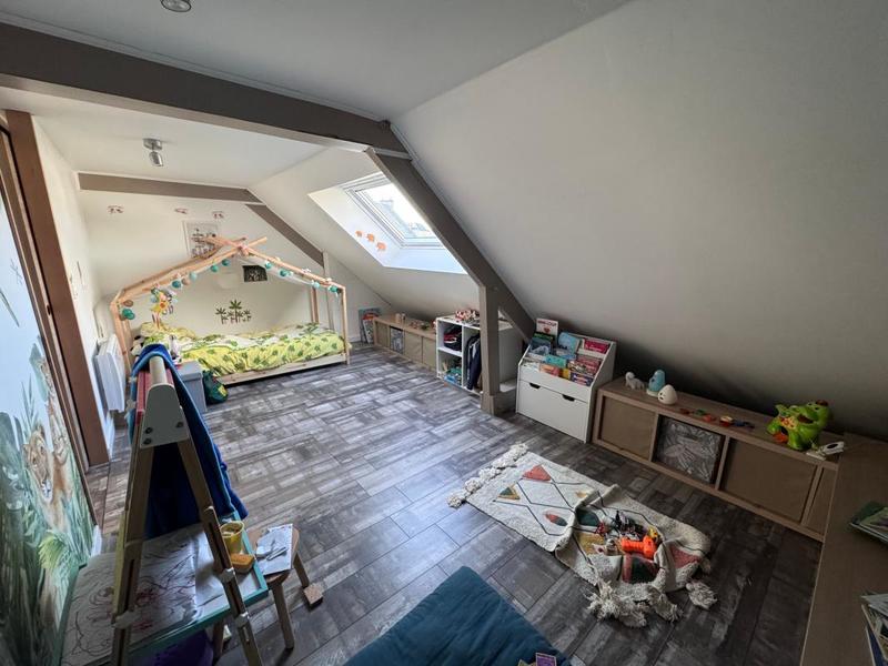 Maison - 171 m² - 6 pièces