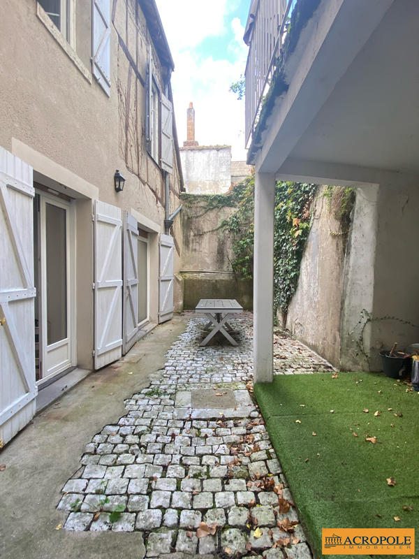 Maison ancienne - 144 m² - 7 pièces