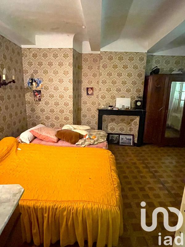 Maison de village - 250 m² - 12 pièces