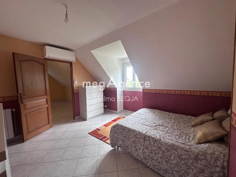 Maison - 163 m² - 7 pièces