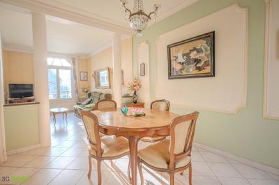 Maison de maîtres - 100 m² - 6 pièces