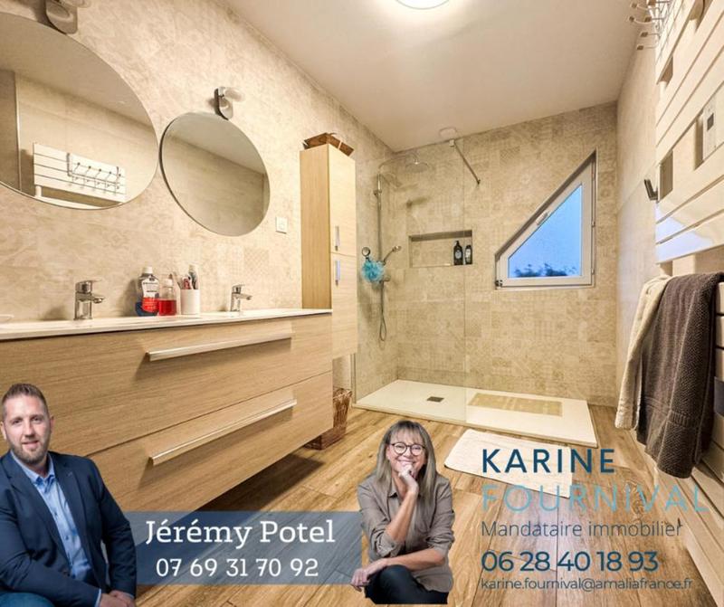 Pavillon - 165 m² - 6 pièces