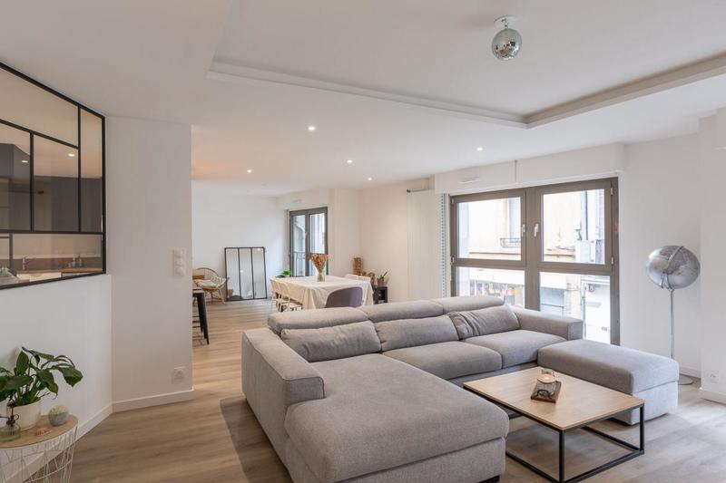 Appartement - 135 m² - 5 pièces