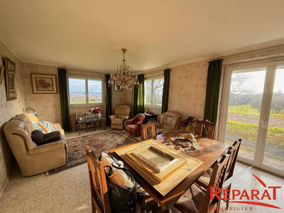 Maison - 142 m² - 7 pièces