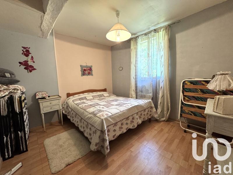 Maison - 203 m² - 9 pièces