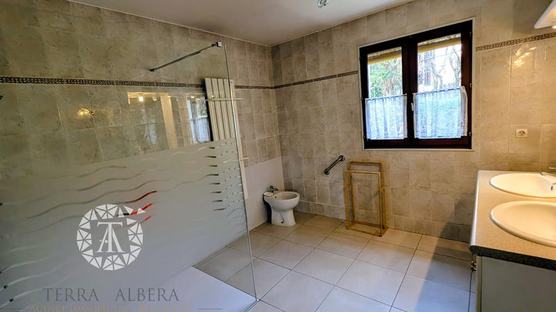Villa - 124 m² - 4 pièces