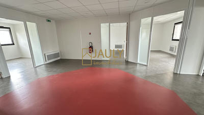 Bureau - 254 m² - 9 pièces