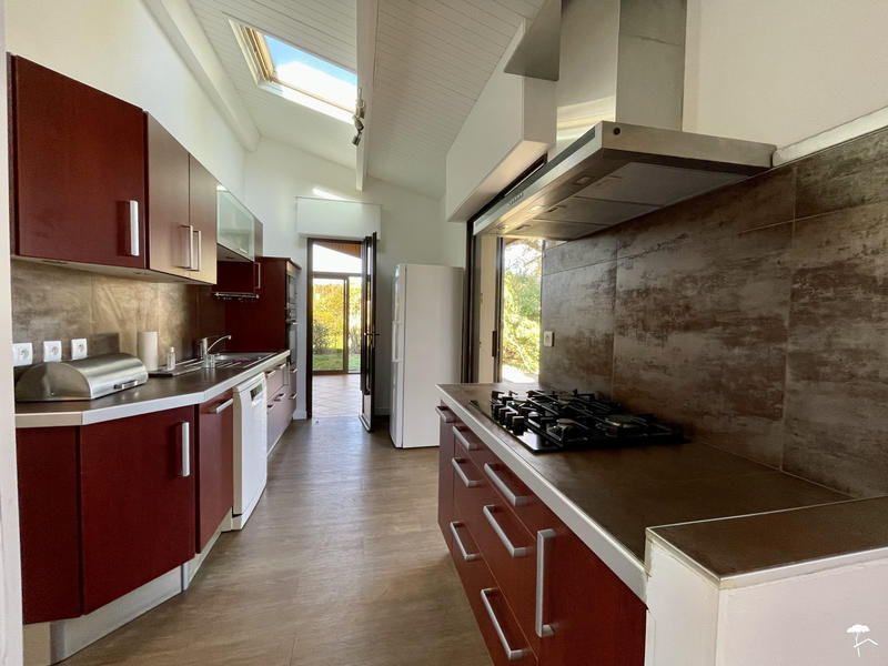 Maison contemporaine - 139 m² - 5 pièces